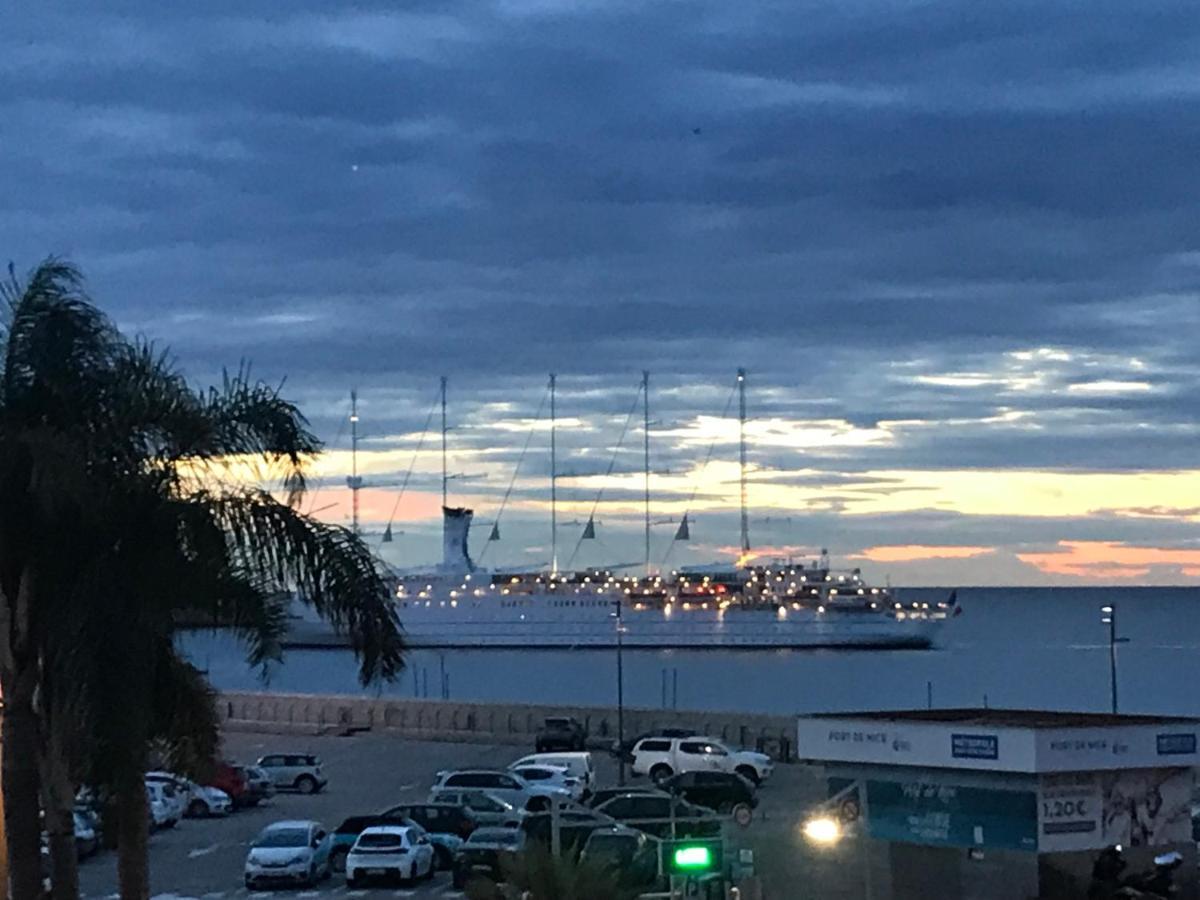 Sea View Nice Port Appartment 외부 사진