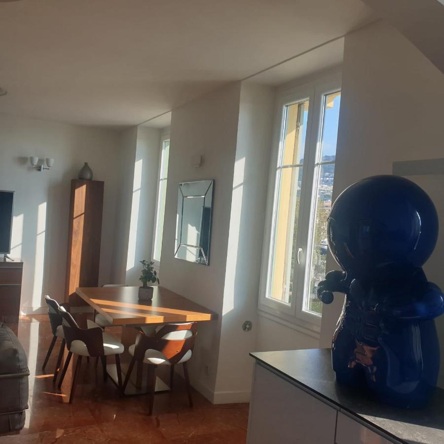 Sea View Nice Port Appartment 외부 사진